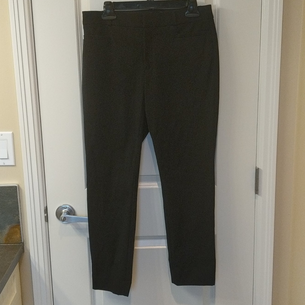 Black crop Banana Republic pants NWOT